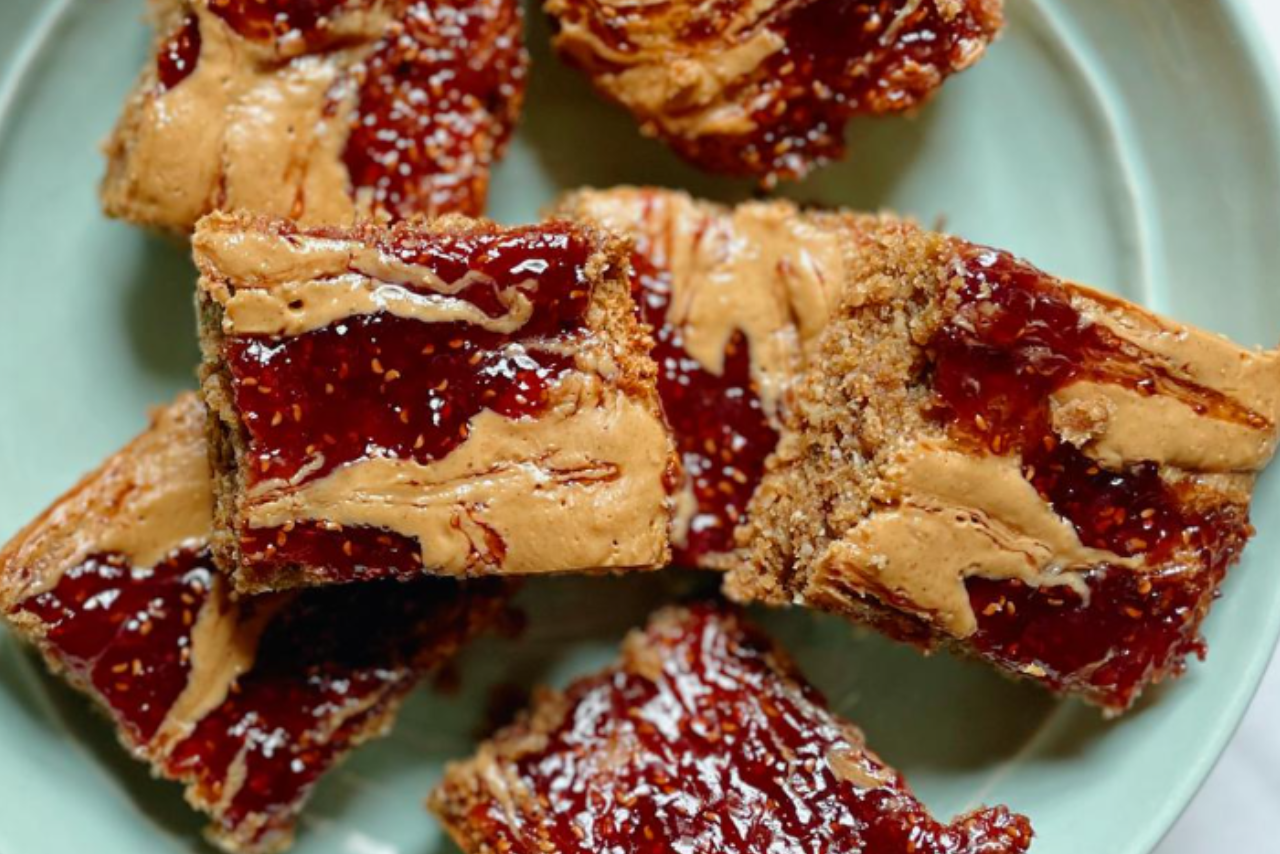 PB&J Snack Bars Image
